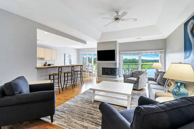 Living room at Braddock Cove Club 11